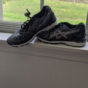 Worn 1x asics "gel kayano" running shoes
